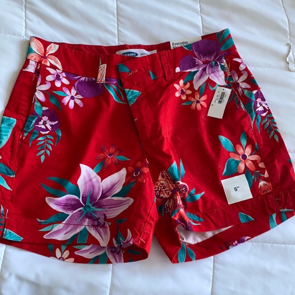 Old Navy Tropical Floral Print Everyday Short 2 new magnum pi tom selleck - Picture 2 of 5